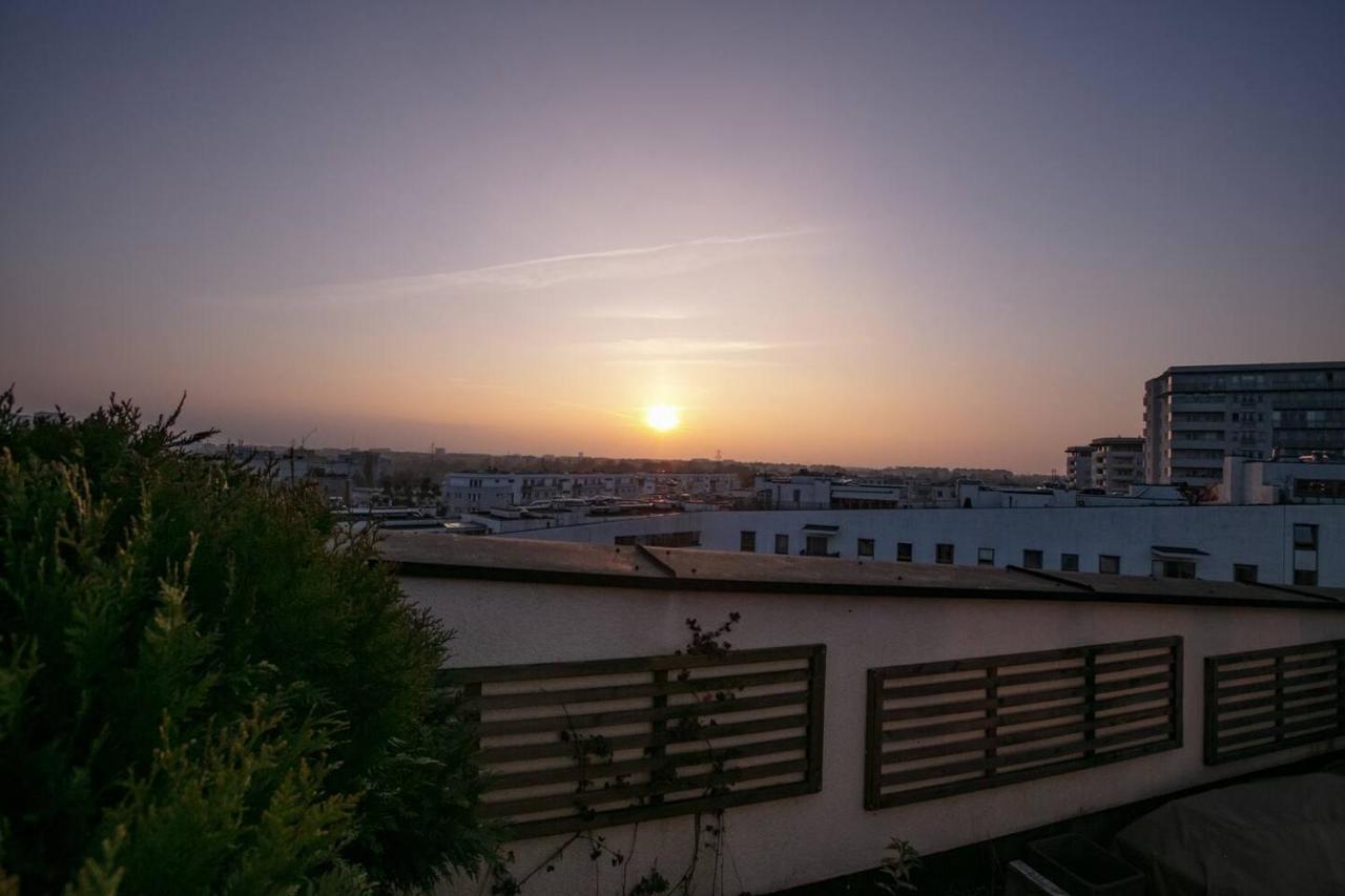 Dwupoziomowy, Rodzinny Apartament. Ochrona, Garaz. Varsovie Extérieur photo