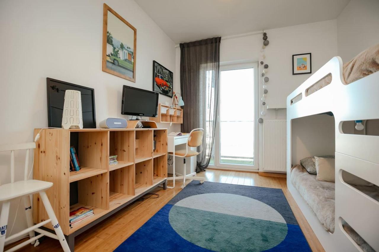 Dwupoziomowy, Rodzinny Apartament. Ochrona, Garaz. Varsovie Extérieur photo