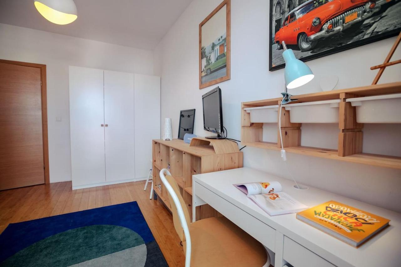 Dwupoziomowy, Rodzinny Apartament. Ochrona, Garaz. Varsovie Extérieur photo